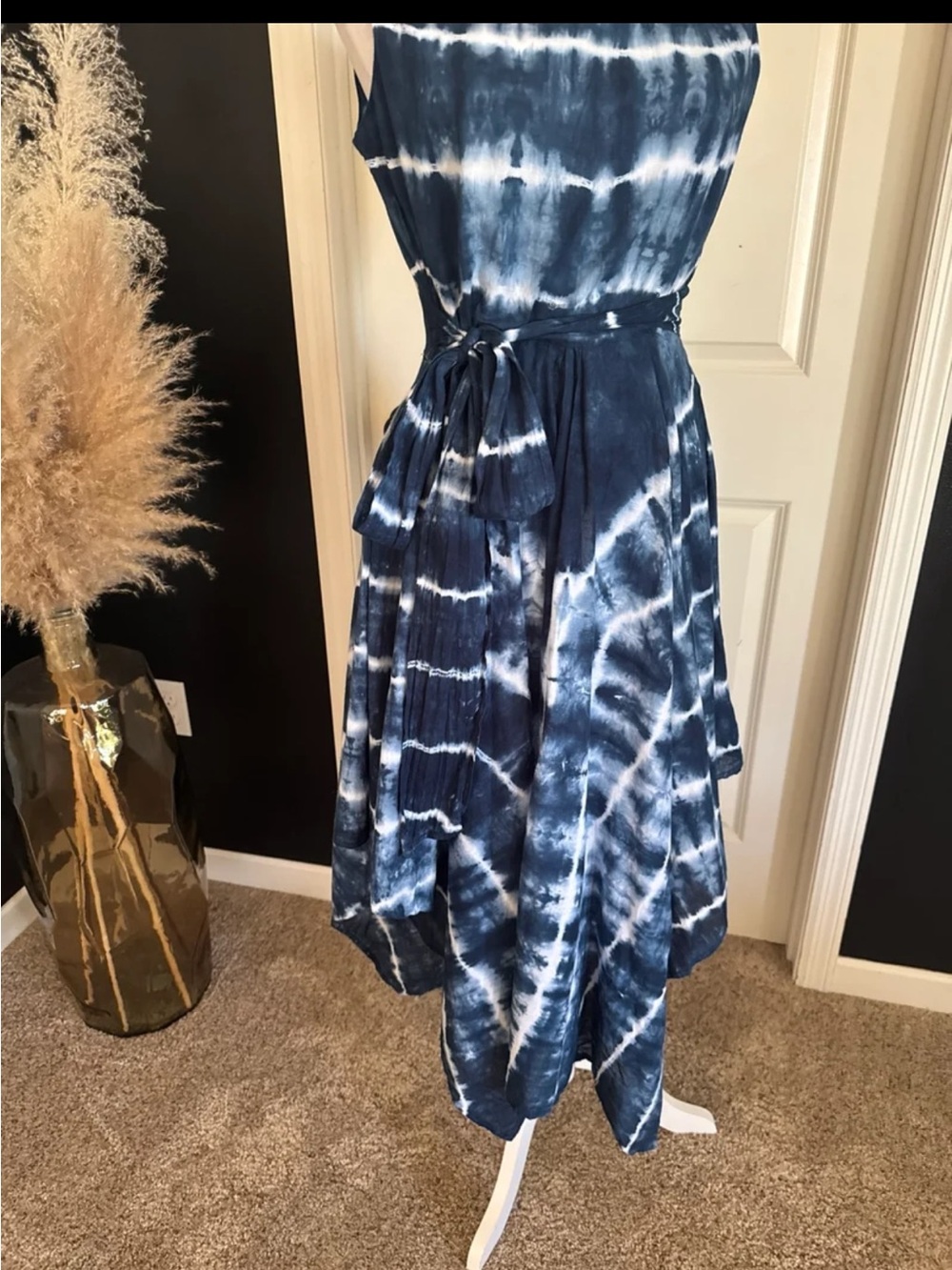 Vintage Studio West 100% Cotton Blue/White Tie-Dye Handkerchief Midi Dress
Med - Picture 5 of 12